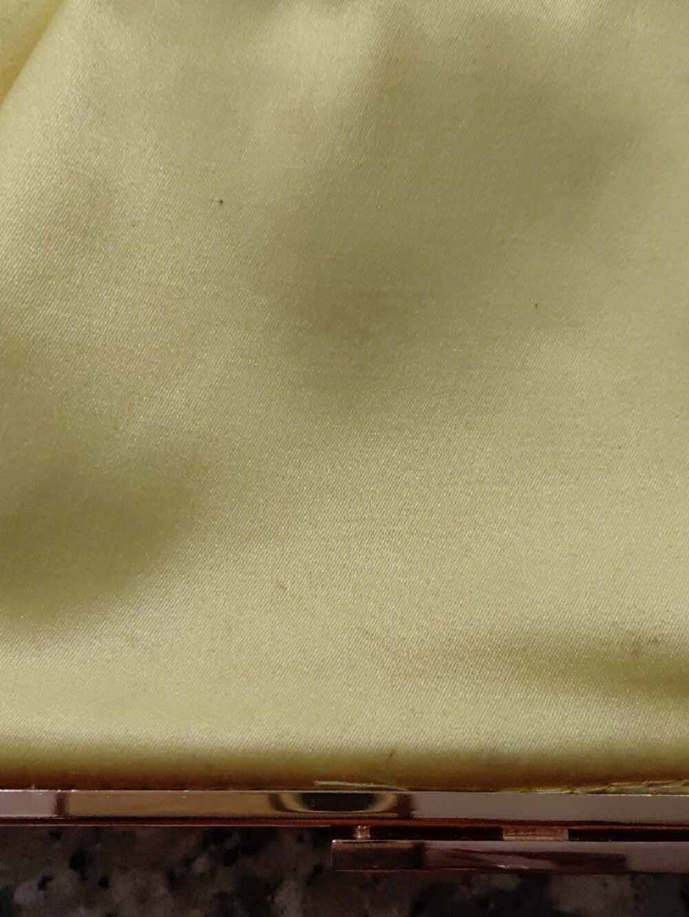 Elegant Yellow Satin Clutch Bag - Evening Purse Like New - Picture 4 of 7